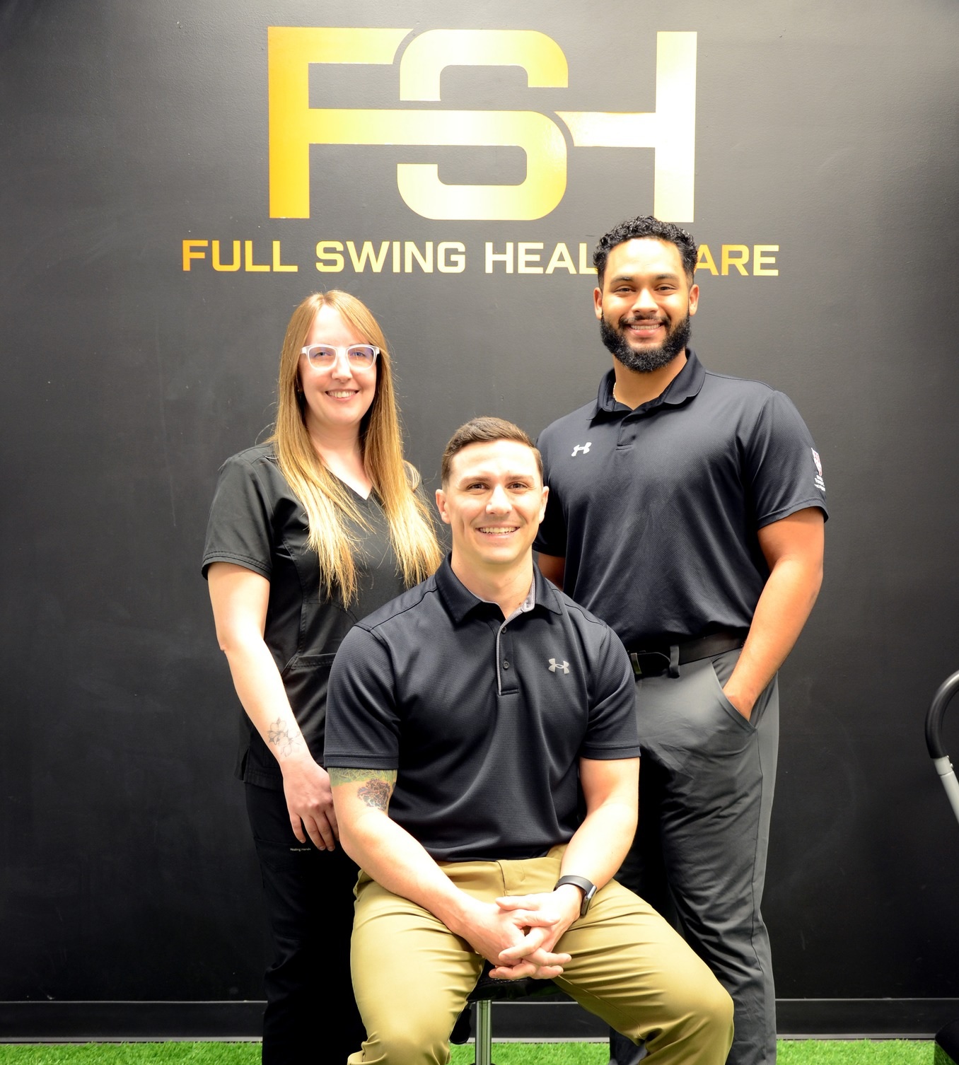 The Full Swing Healthcare team at the clinic in Jacksonville, FL